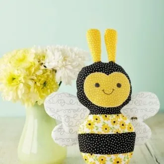 Пчёлка «Sunny Bee» — мягкая игрушка из четырёх вариантов