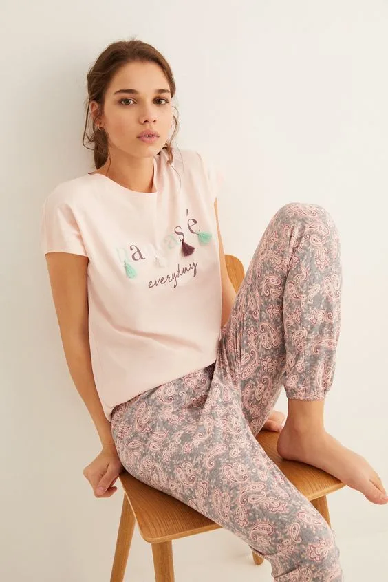 Женская трикотажная пижама: футболка и штаны (XS-XL) — лист 1