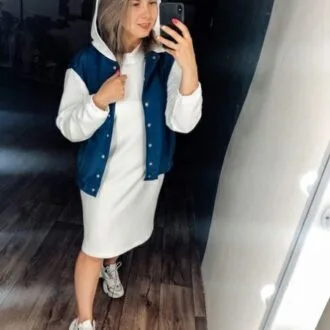 Куртка бомбер с капюшоном (42-60 российские)