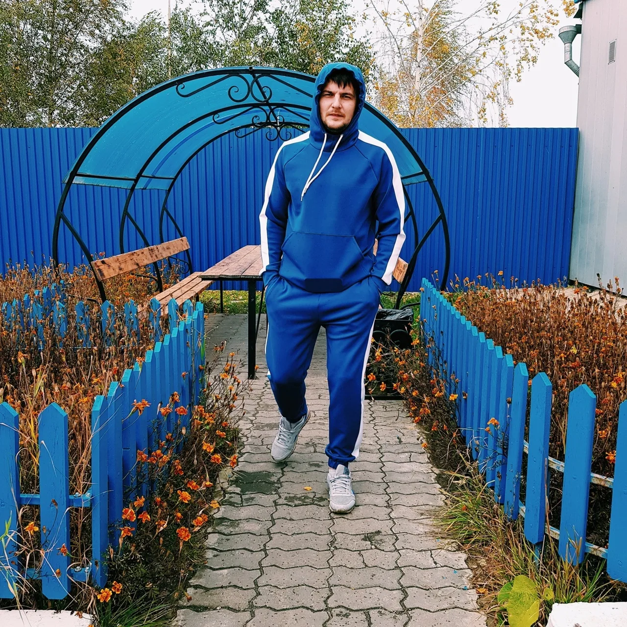 Спортивный мужской костюм (размеры 44-54 Россия) — лист 1