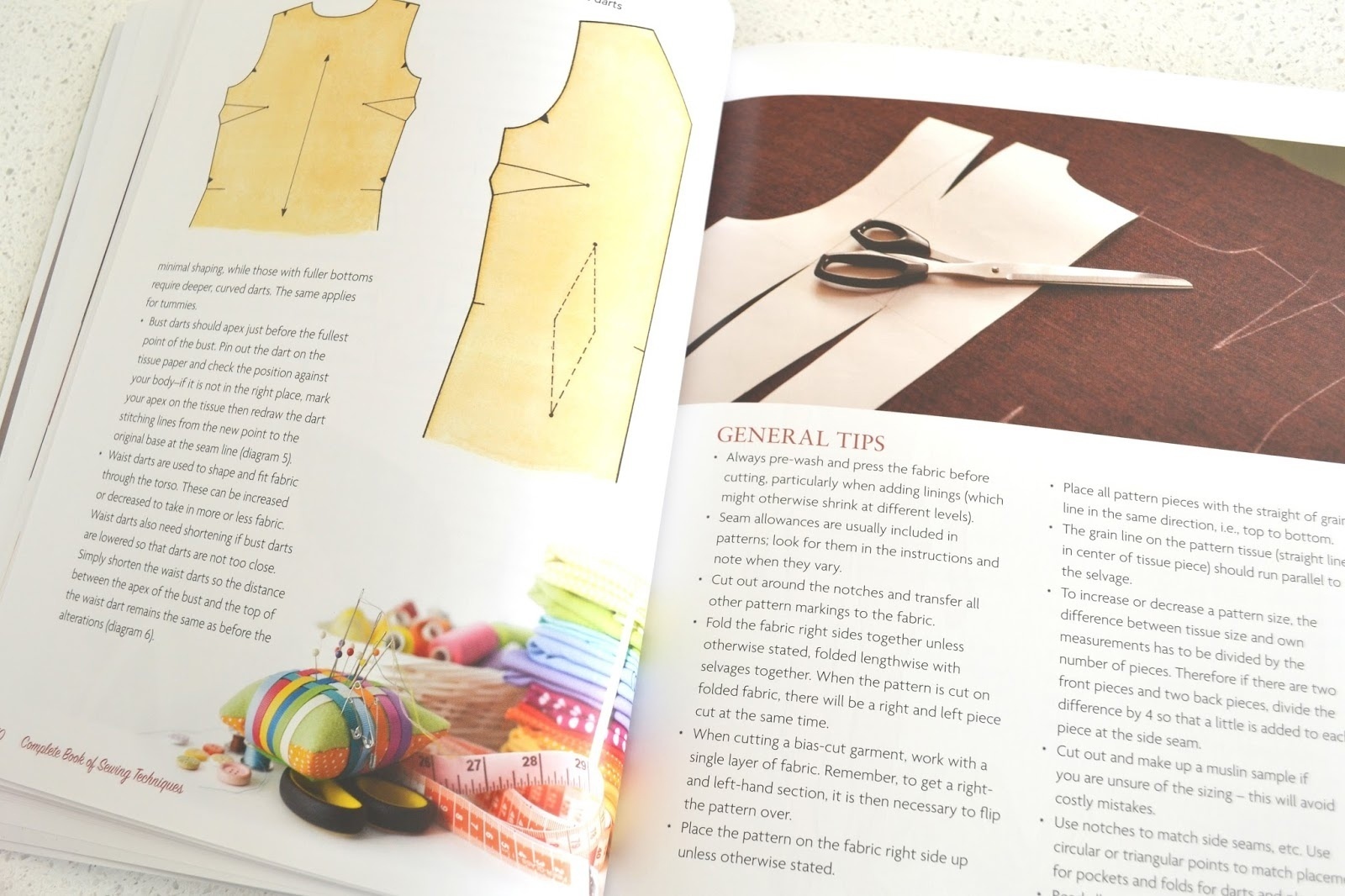 Книга «Complete Book of Sewing Techniques», Wendy Gardiner, 2017 — лист 2